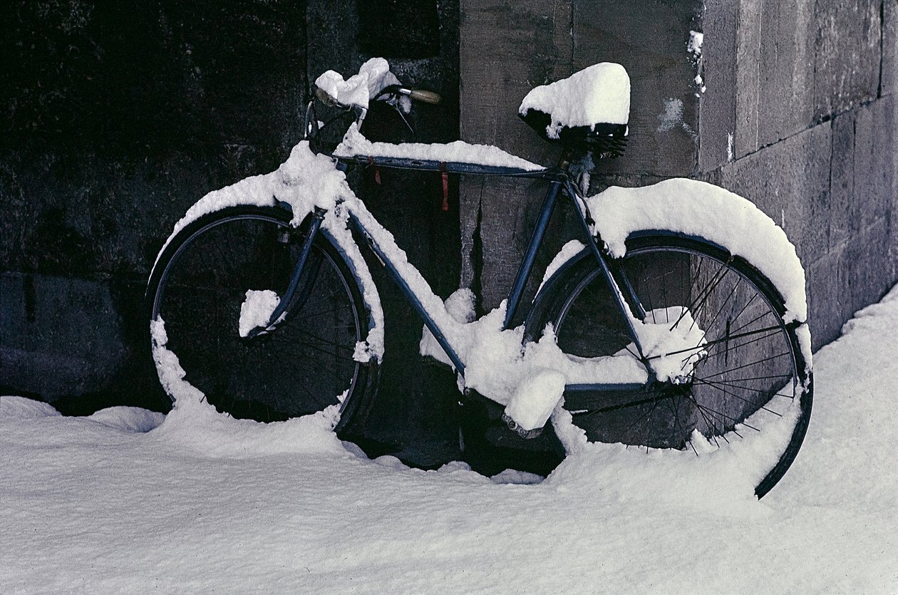 Cykling i sneen, Firenze af Fosco Maraini