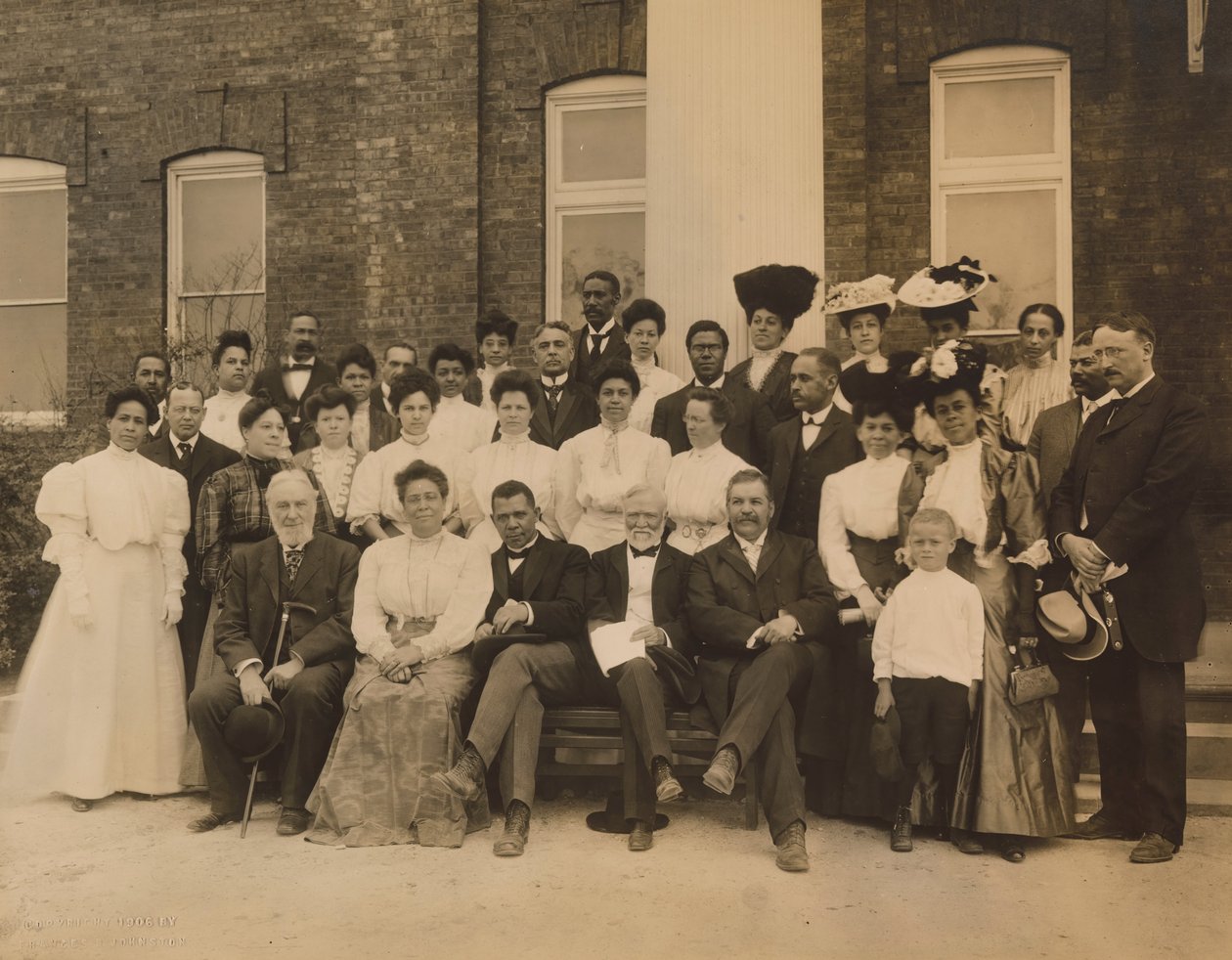 Andrew Carnegie og Booker T. Washington af Frances Benjamin Johnston