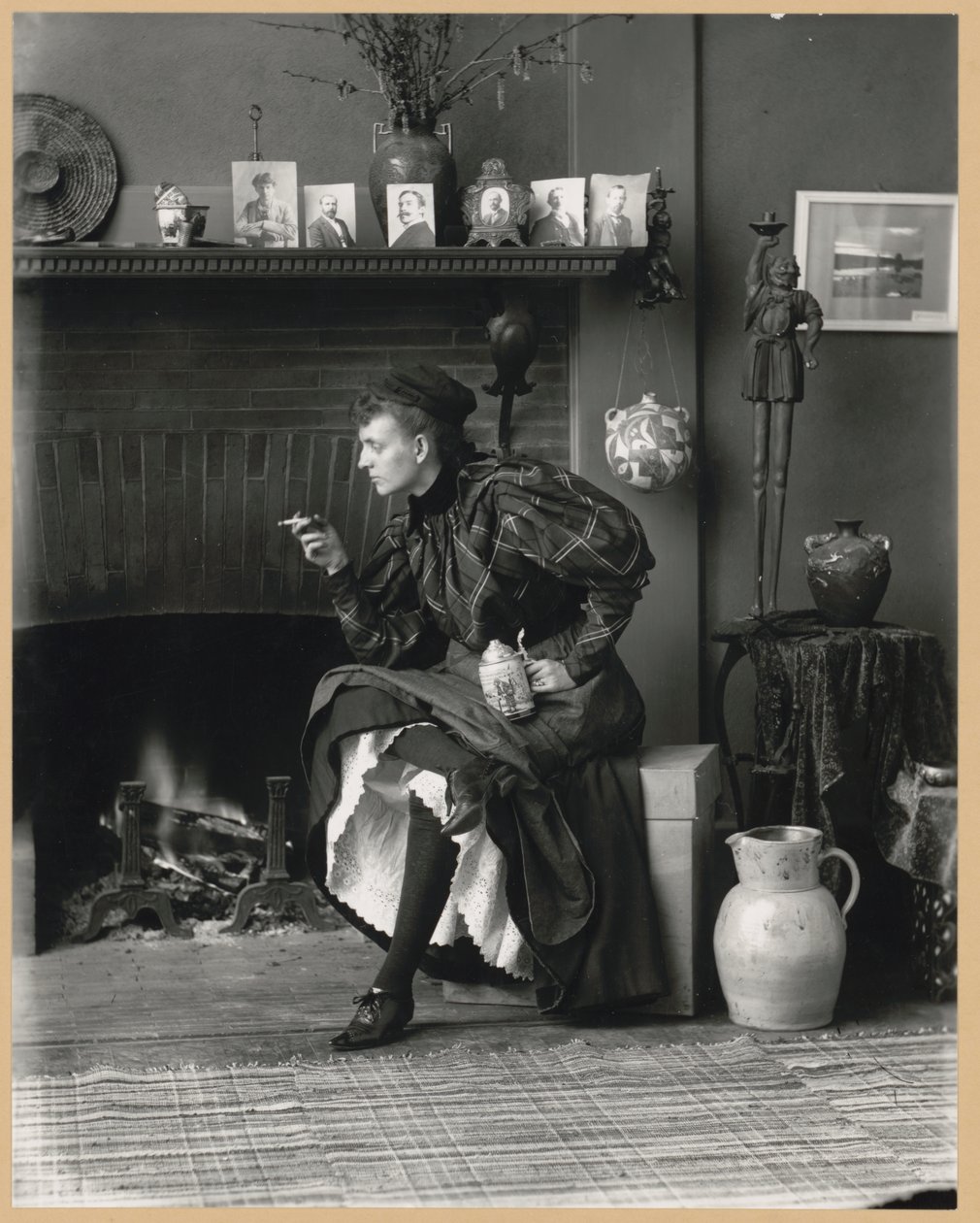 Frances Benjamin Johnston, Selvportræt (som 