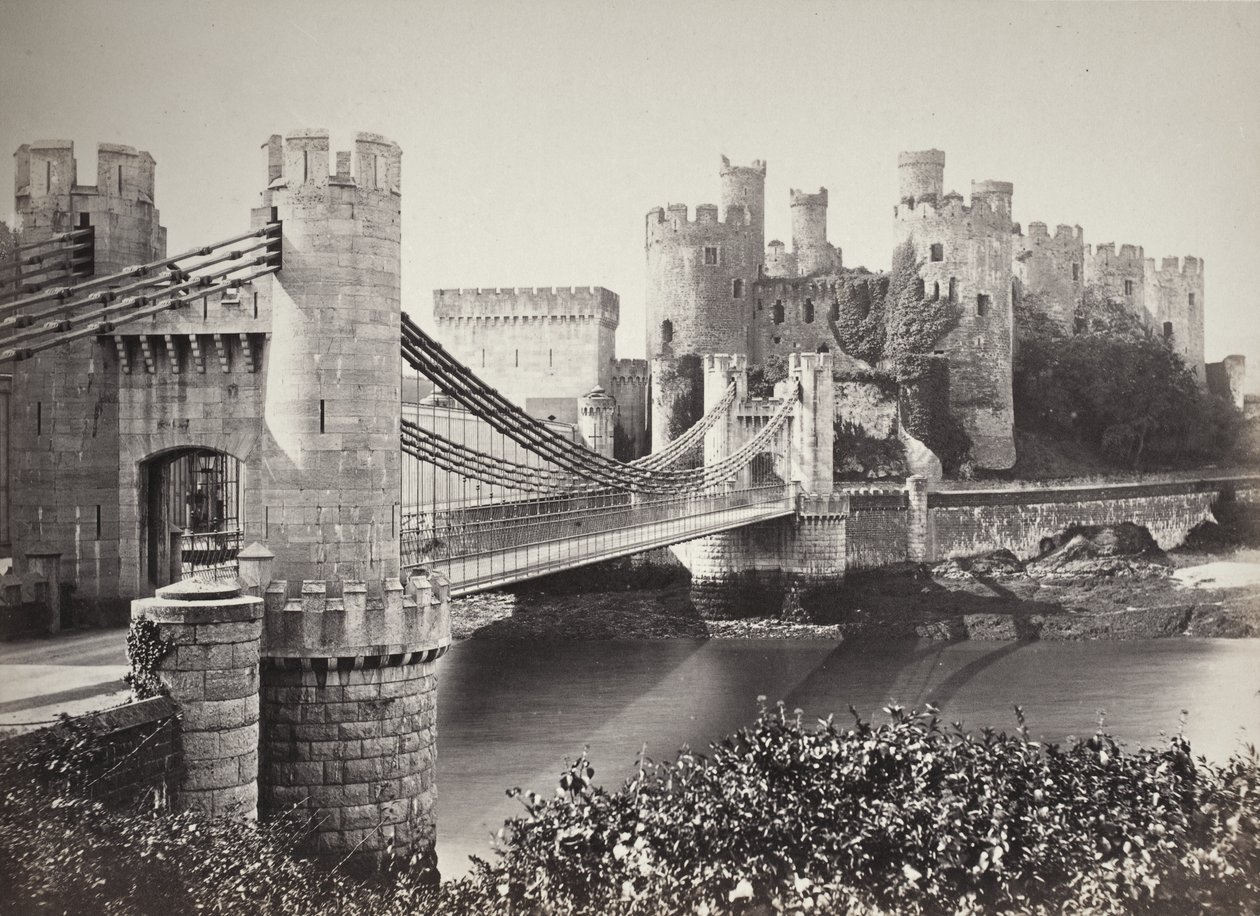 Conwy Castle og hængebroen set fra øen (687) af Francis Bedford