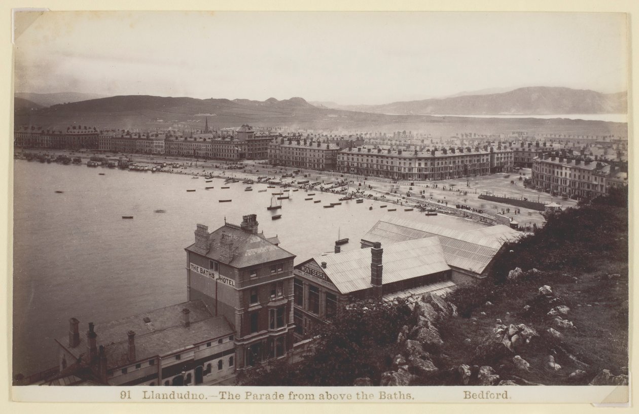Llandudno - Paraden ovenfra badene, 186094. af Francis Bedford