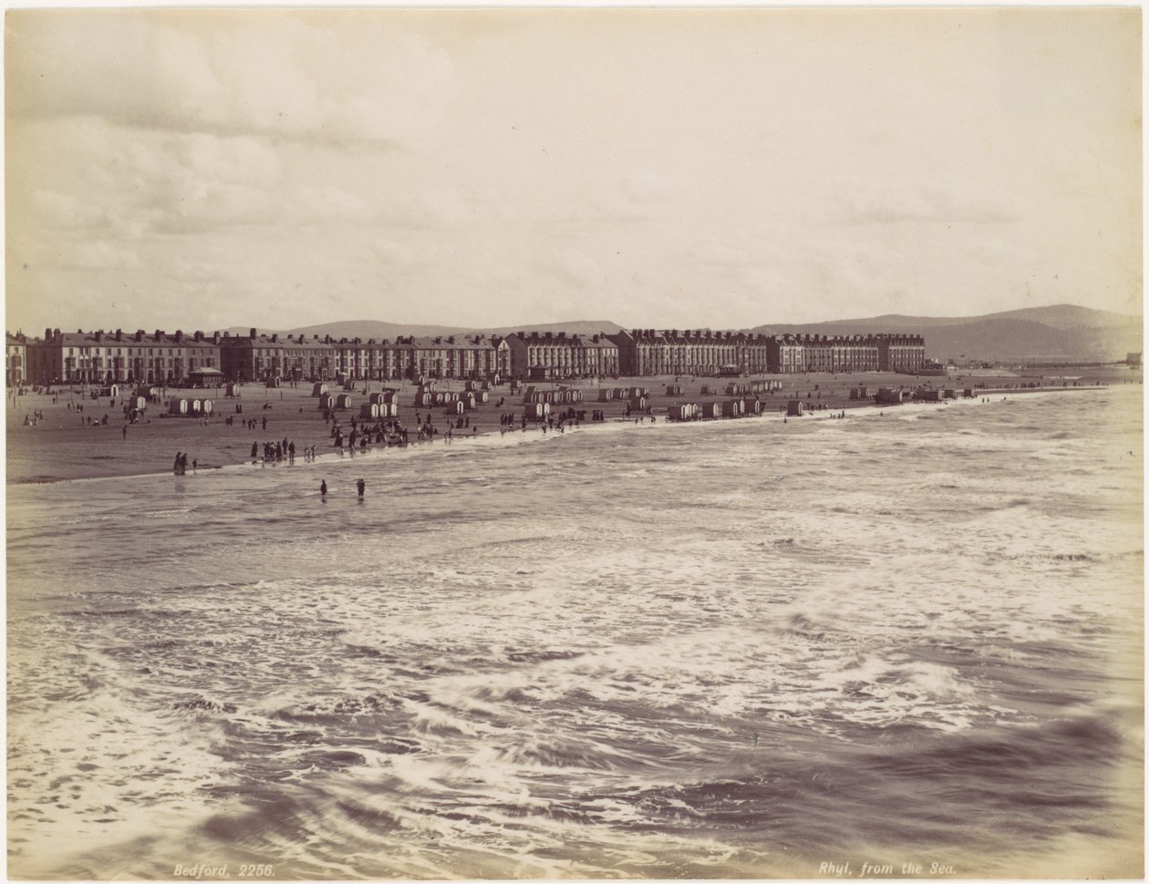 Rhyl set fra havet af Francis Bedford