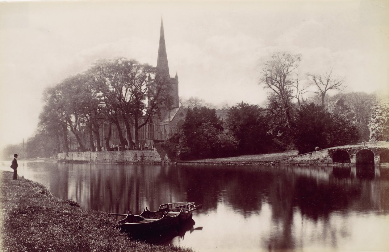 Stratford-on-Avon Church, fra Avon, 1870