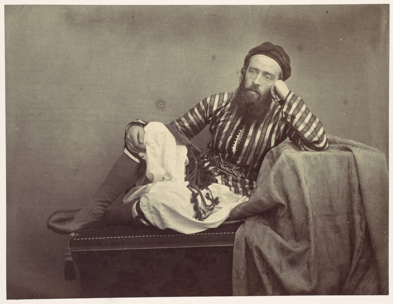 Portræt, tyrkisk sommerdragt af Francis Frith