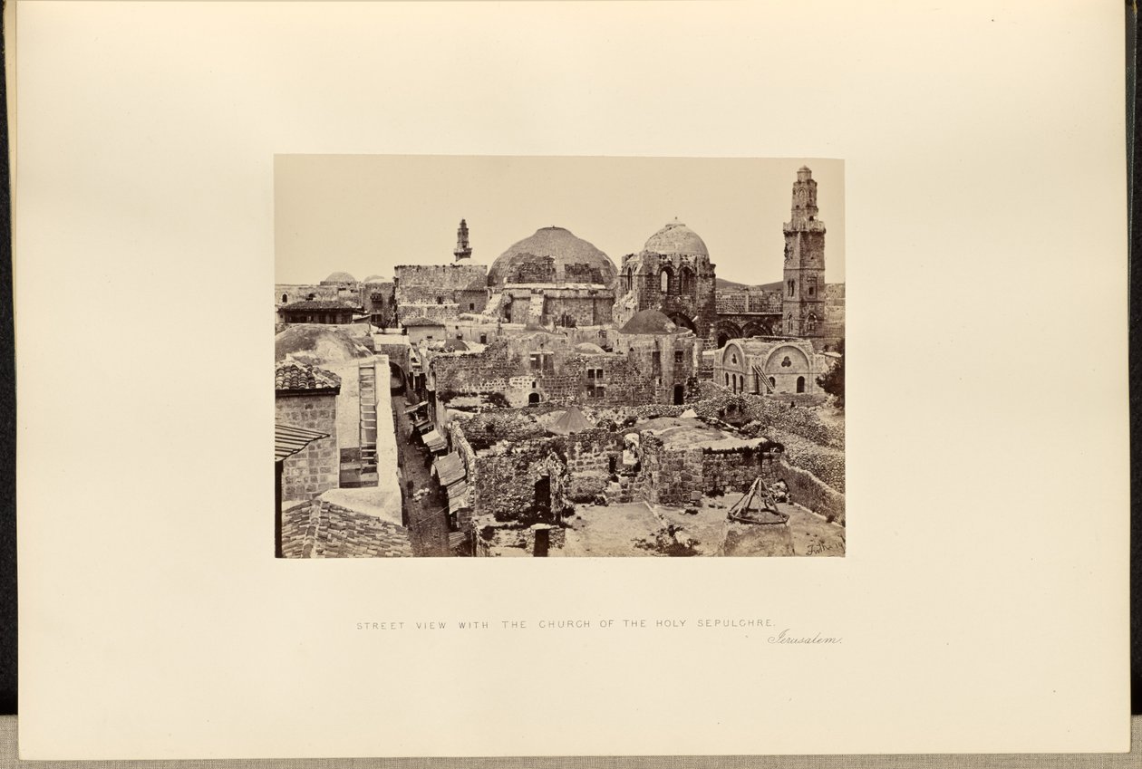 Gadebillede med Den Hellige Gravs Kirke, Jerusalem af Francis Frith