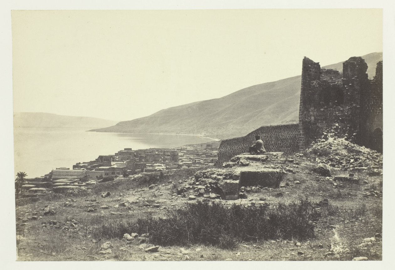 Byen og søen Tiberias, set fra nord af Francis Frith