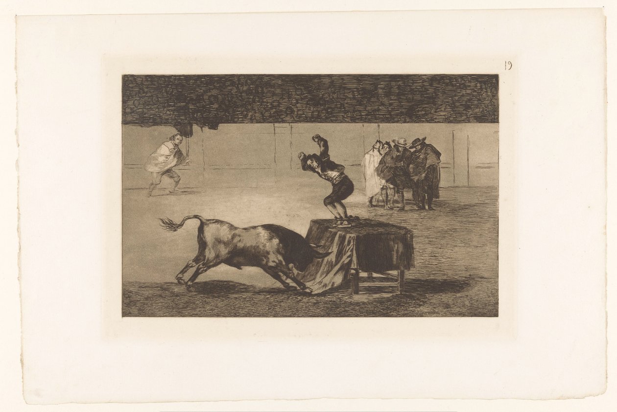 Tyrefægter står på et bord i arenaen Otra locura suya og la misma plaza Tyrefægtning (serietitel) La Taureaumachie (serietitel) La Tauromaquia (serietitel) af Francisco de Goya