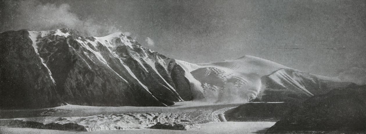 Mount England and the New Glacier, c1911, 1913. af Frank Debenham
