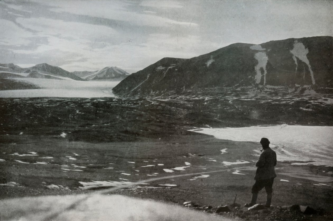 Munden af Dry Valley, viser Commonwealth-gletsjeren, 1912, 1913. af Frank Debenham