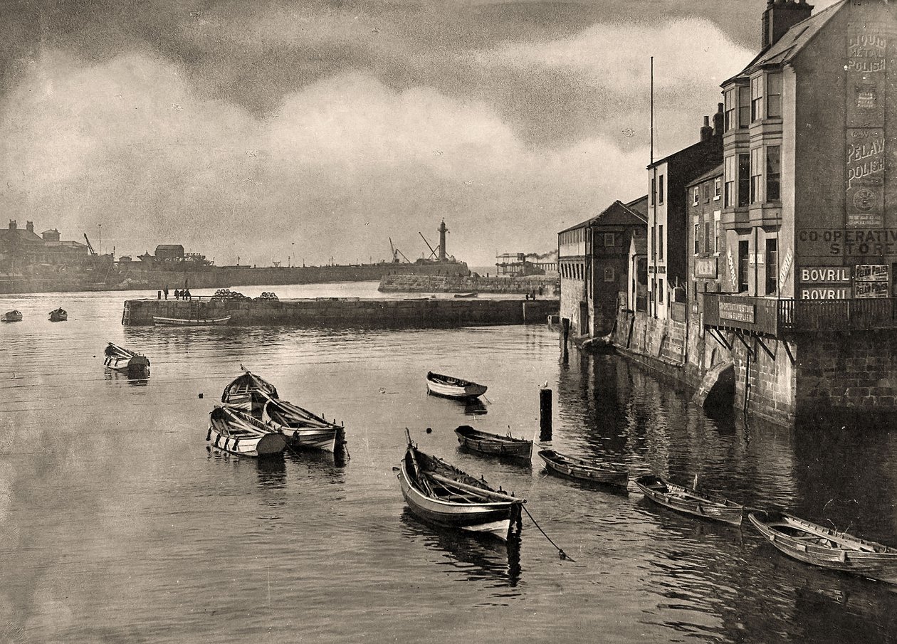 Udsigt over havnen, Whitby, North Yorkshire, c1889 af Frank Meadow Sutcliffe