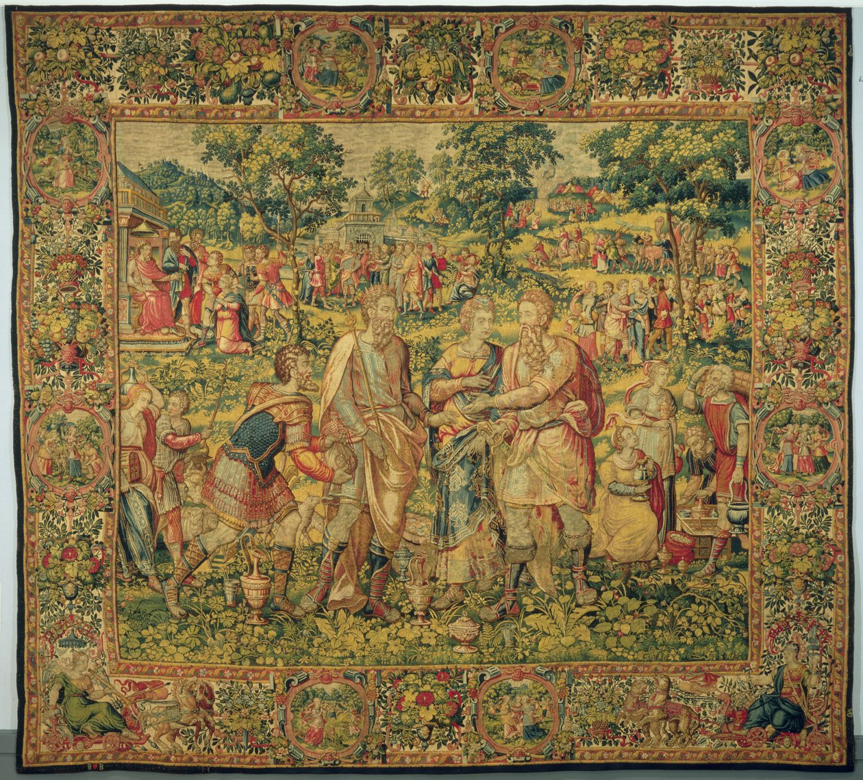 Kong Abimelech genopretter Sara til sin mand, Abraham, 1580 (tæppevæv, uld og silke) af Frans Geubels