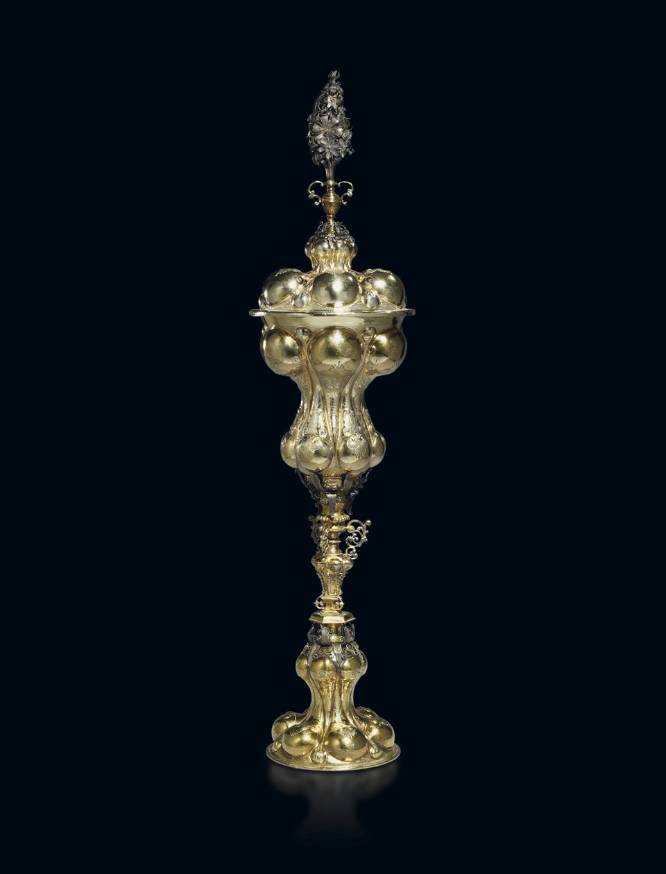 Pakkeforgyldt kop og låg, 1609-29 af Franz Fischer