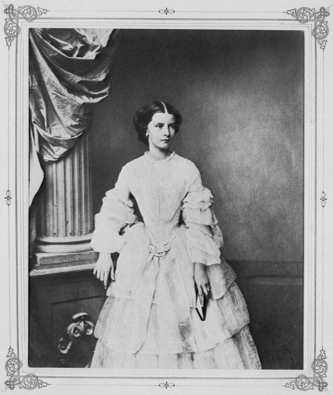 Kejserinde Elisabeth af Østrig, 1857 af Franz Hanfstaengl