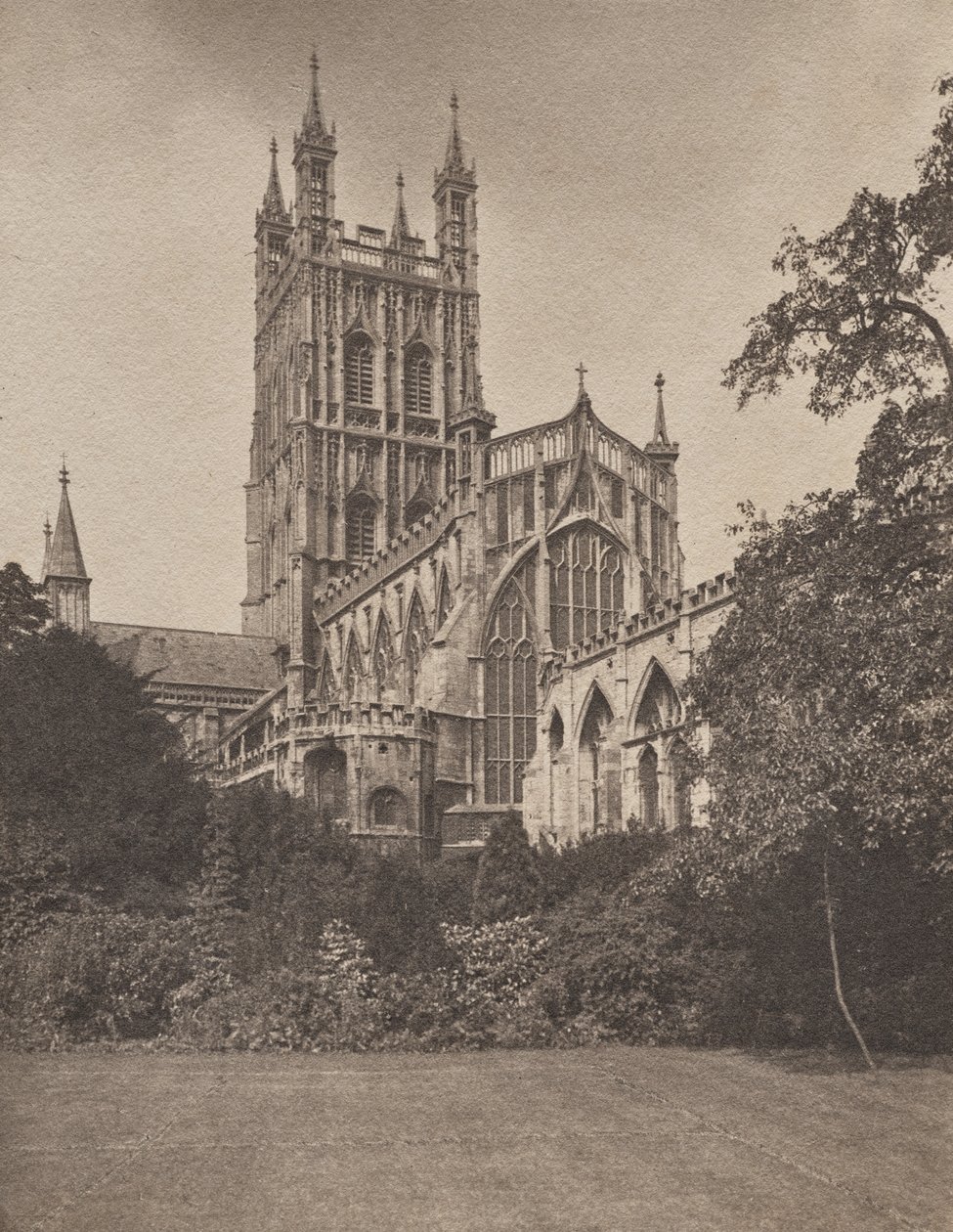 Gloucester Cathedral fra sydøst af Frederick Henry Evans
