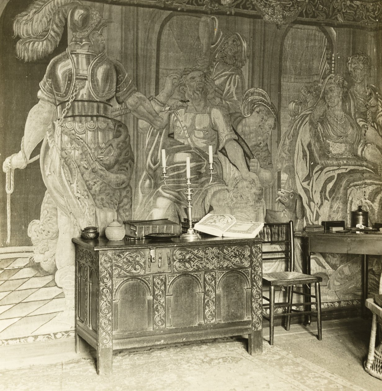 Kelmscott Manor: Detaljer om billedtæppet af Frederick H. Evans