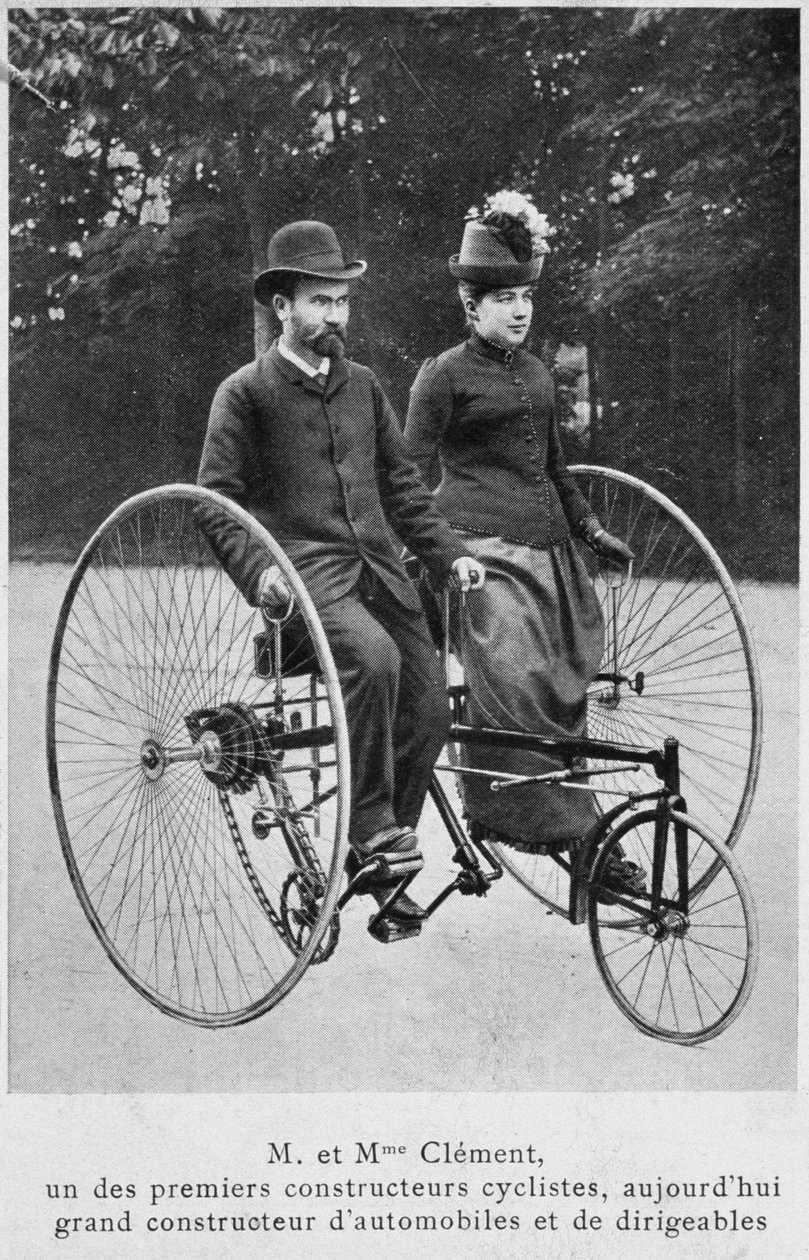 Adolphe Clement og hans kone på en trehjulet cykel af French Photographer