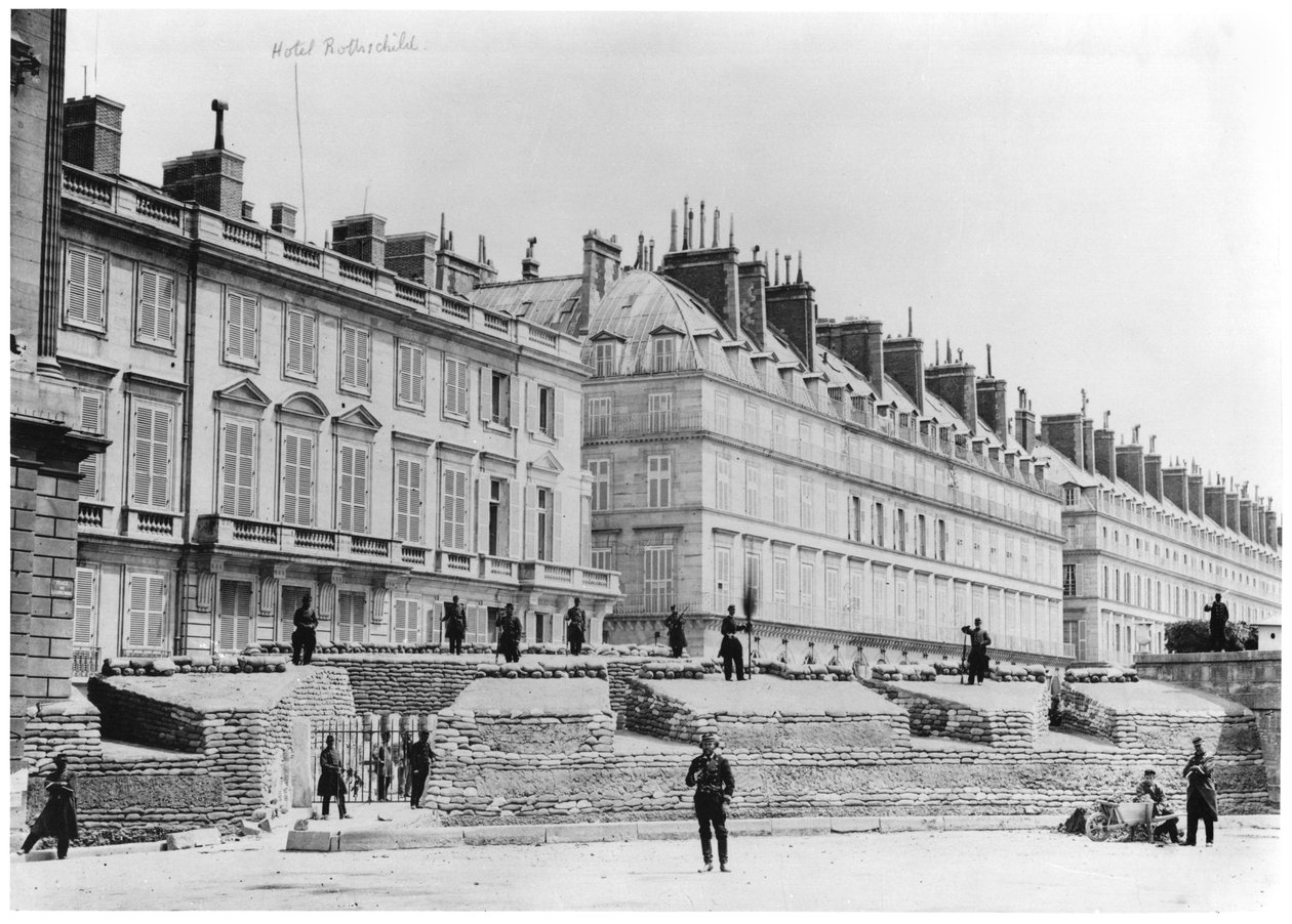 Barrikade under Paris Kommune i Rue de Rivoli, 1871 af French Photographer