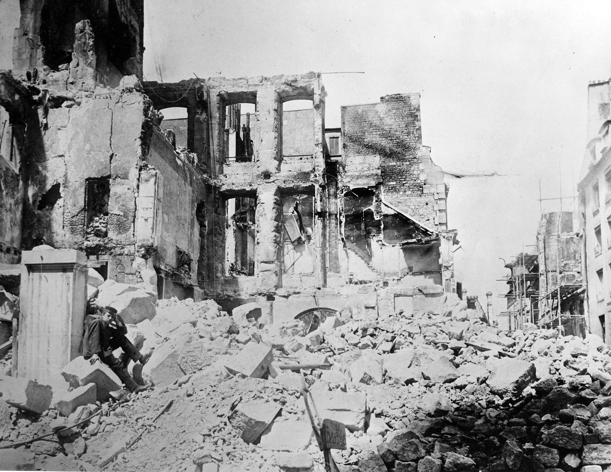 Ødelæggelse forårsaget af preussiske styrker under belejringen af Paris, 1870 af French Photographer