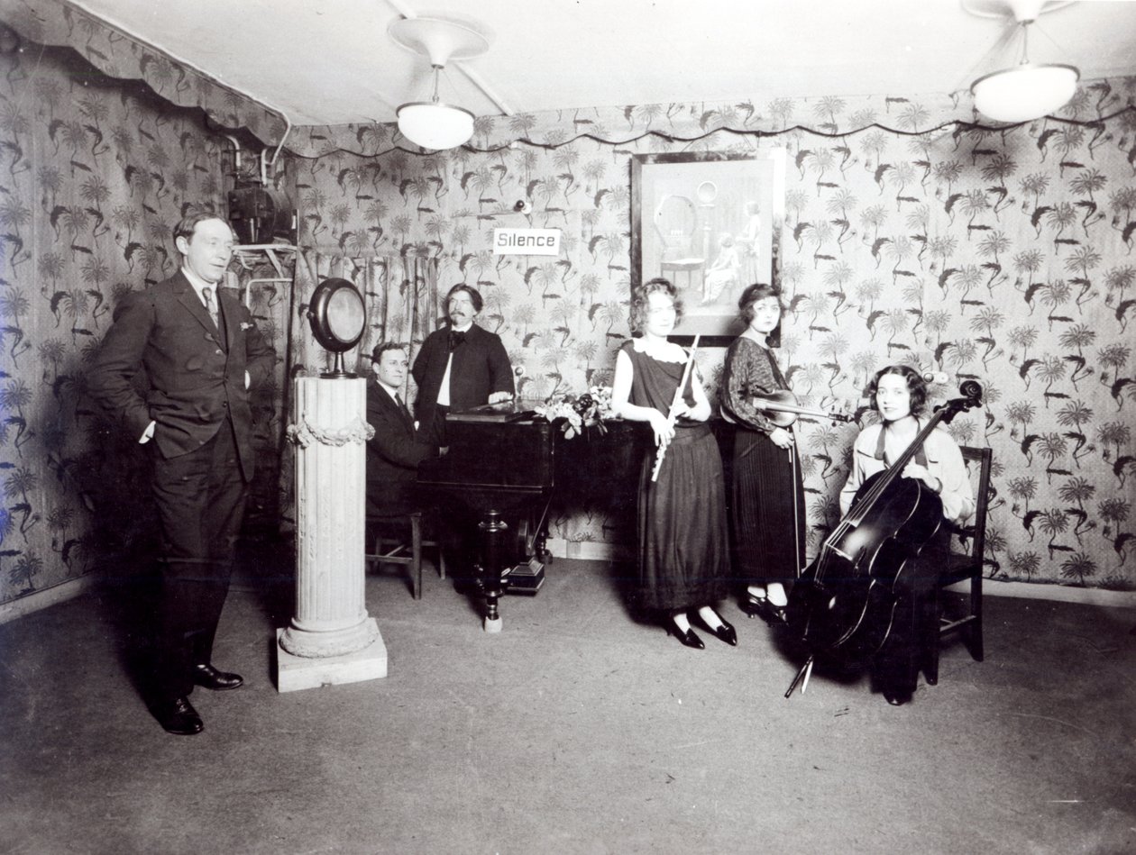 Fransk Radio Recording Studio, ca. 1920-30 af French Photographer