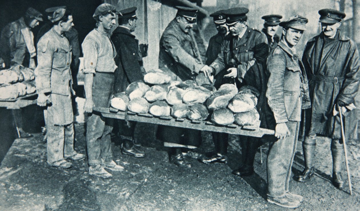 Inspektion af brød i et bageri i Frankrig, illustration fra The Illustrated War News, januar 1917 af French Photographer