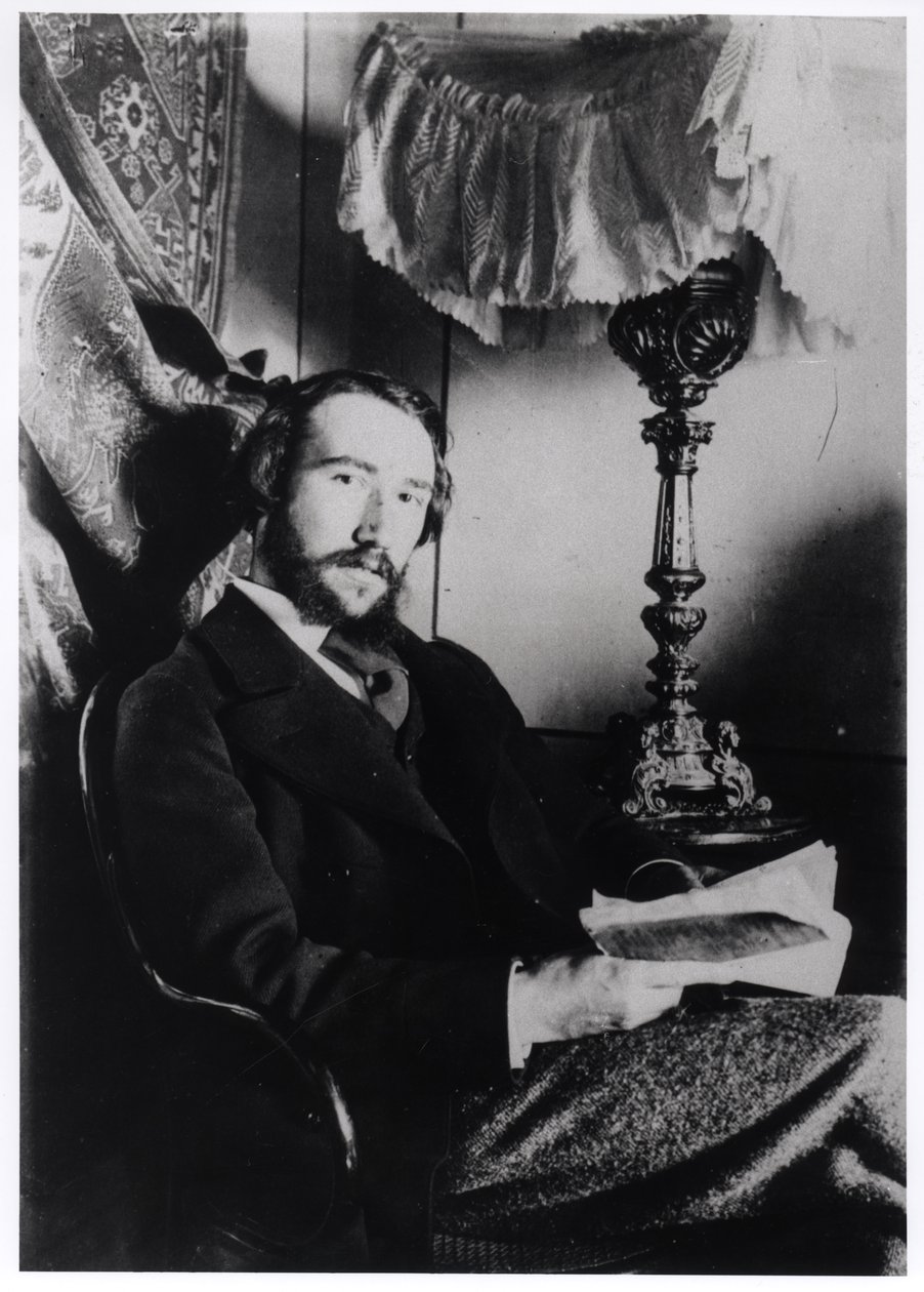 Portræt af Andre Gide (1869-1951) i hans lejlighed i Paris, 1894 af French Photographer