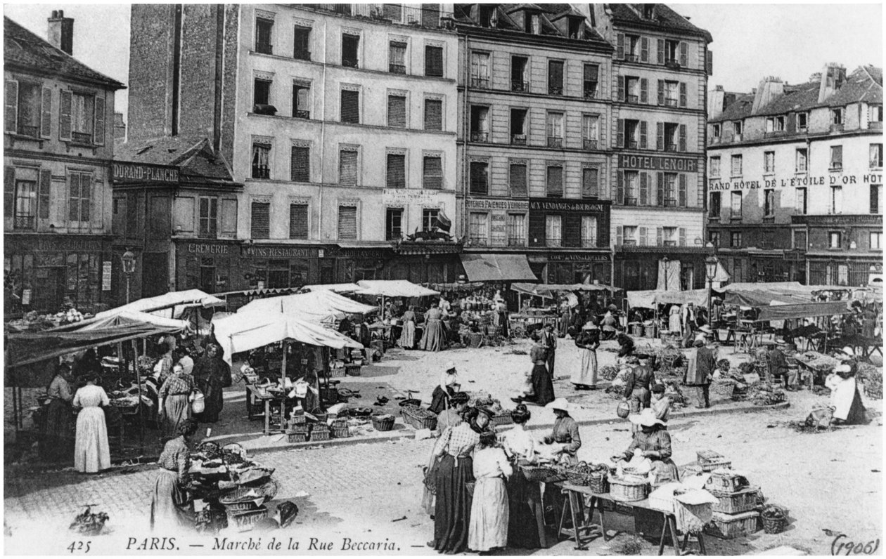 Postkort, der viser Place dAligre og Marche Lenoir, Rue Beccaria, Paris, 1906 af French Photographer