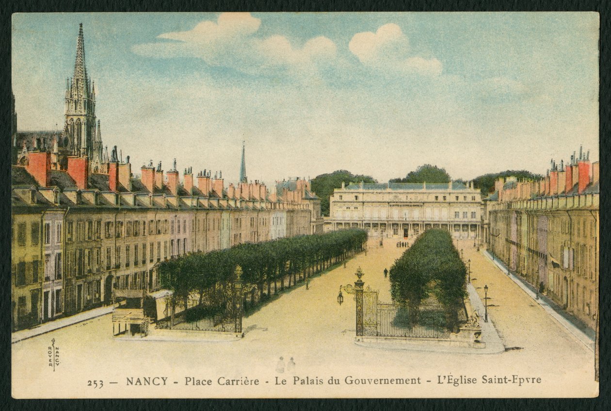 Postkort, der viser Square de La Carriere, Palais du Gouvernement og Saint-Epvre-kirken i Nancy, Frankrig, ca. 1920 (farvet bw-foto) af French Photographer