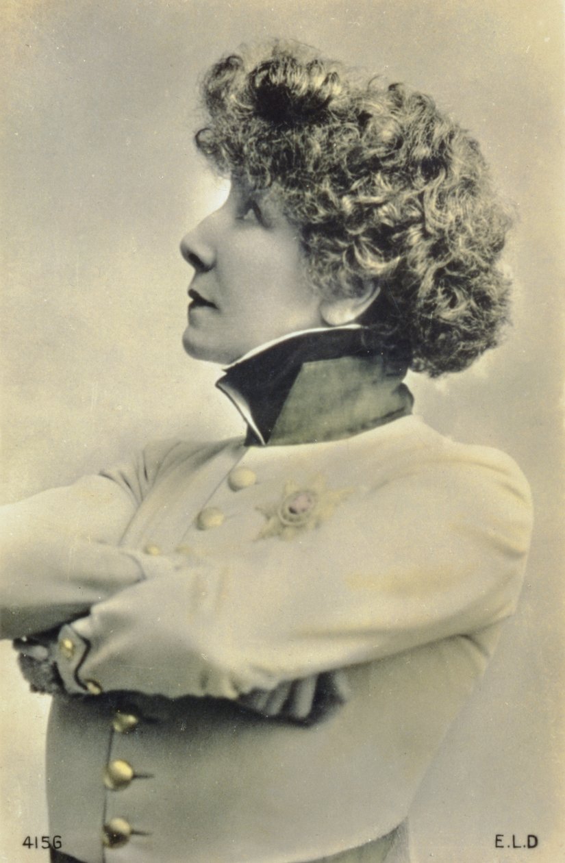 Postkort med skuespillerinden Sarah Bernhardt (1844-1923) af French Photographer