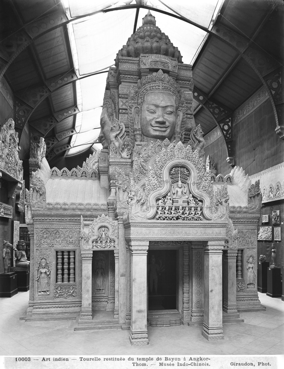 Rekonstrueret tårn, Bayon-templet i Angkor Thom, ca. 1912 af French Photographer