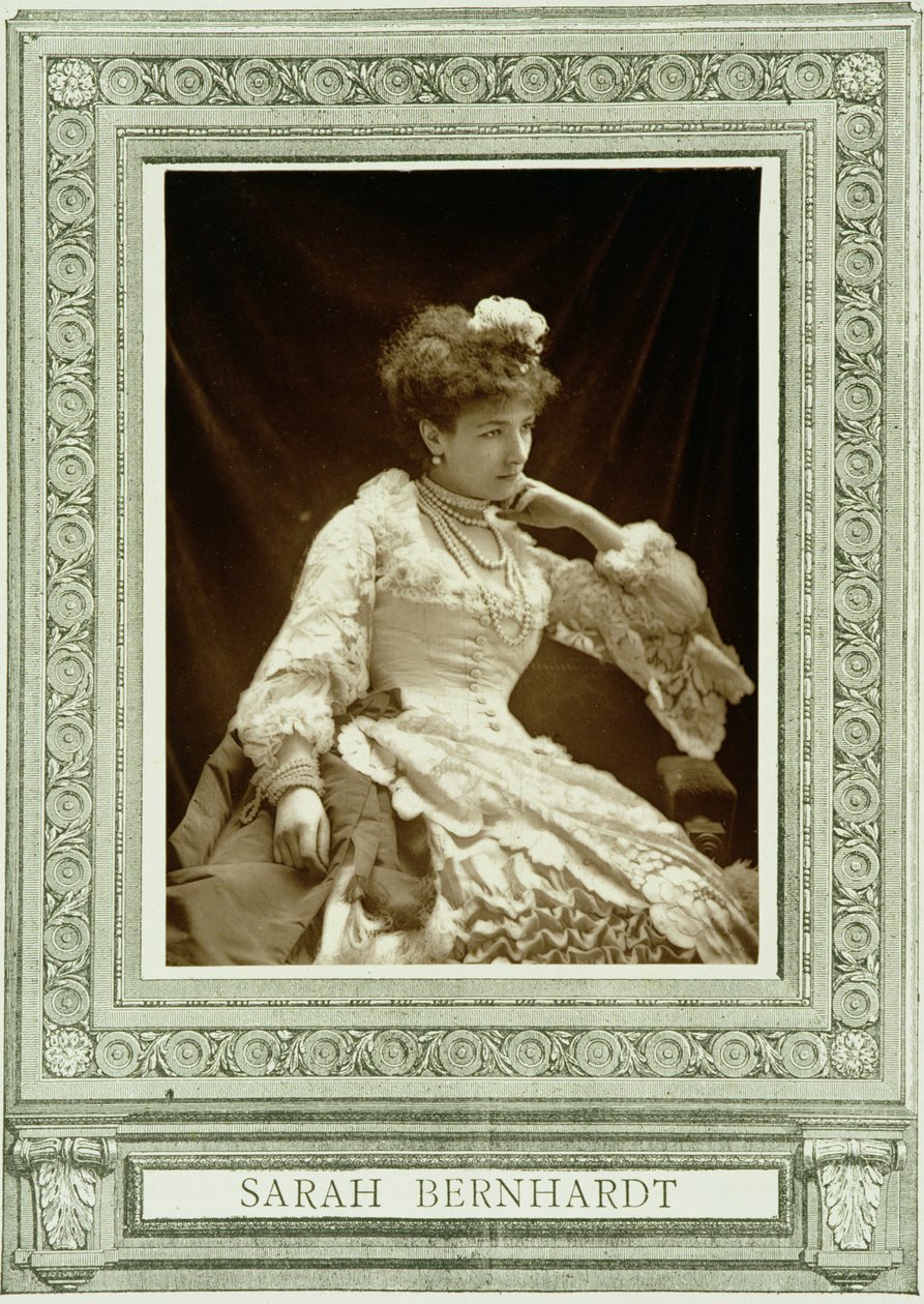 Sarah Bernhardt (1844-1923), fra Galerie Contemporaine, ca. 1874-78 af French Photographer
