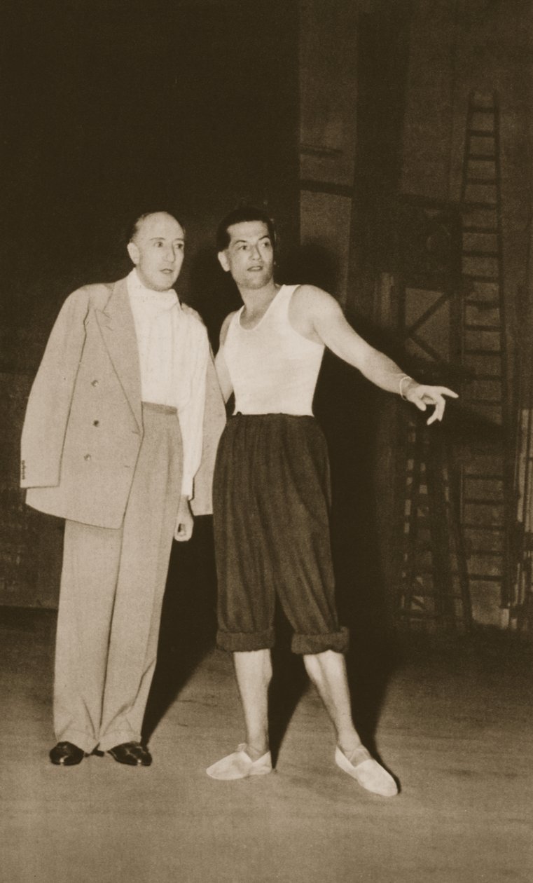 Serge Lifar og Marquis de Cuevas ved Theatre de Monte Carlo, fra Grand Ballet de Monte-Carlo, 1949 (fotogravure) af French Photographer