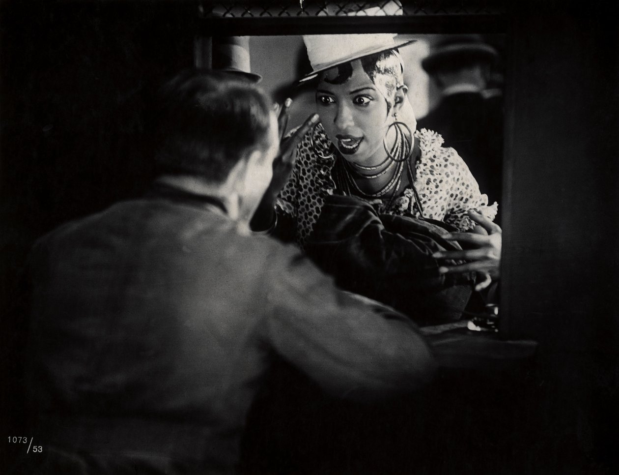 Still fra en film med Josephine Baker i hovedrollen af French Photographer
