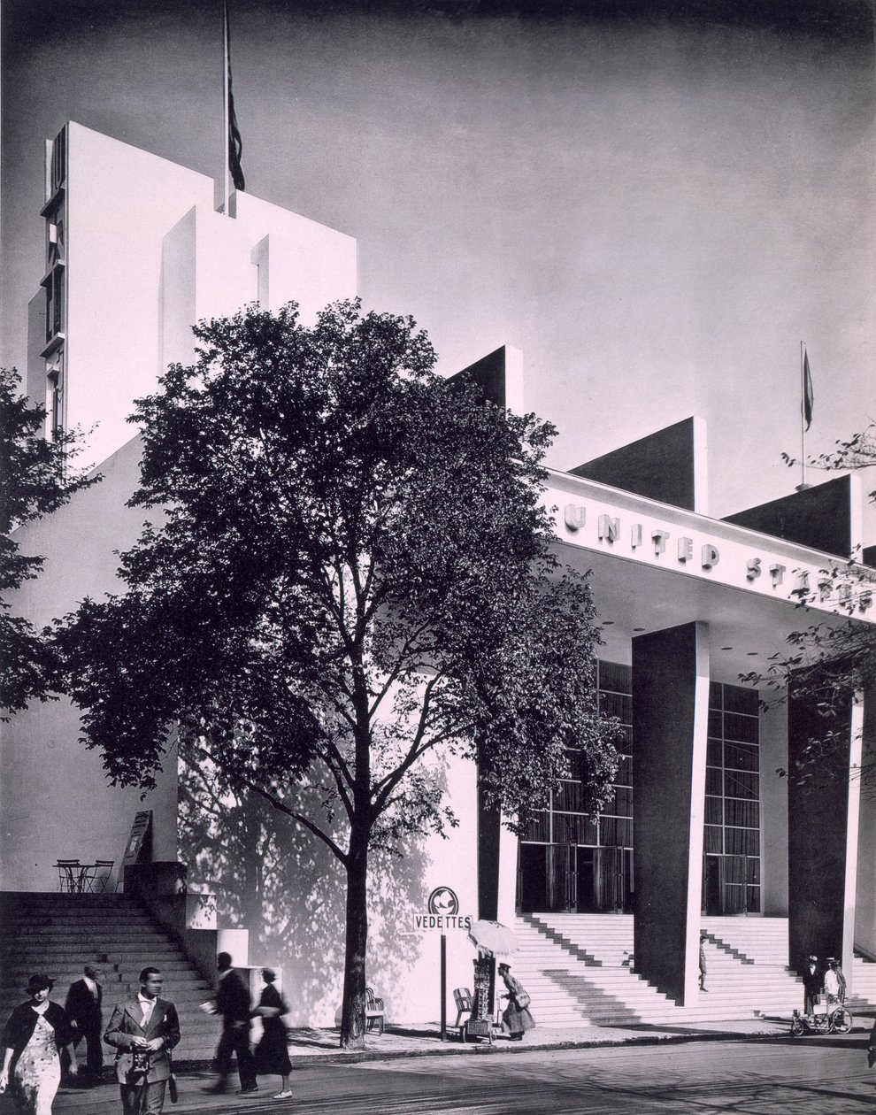 Den amerikanske bygning på den internationale udstilling i Paris, 1937 af French Photographer