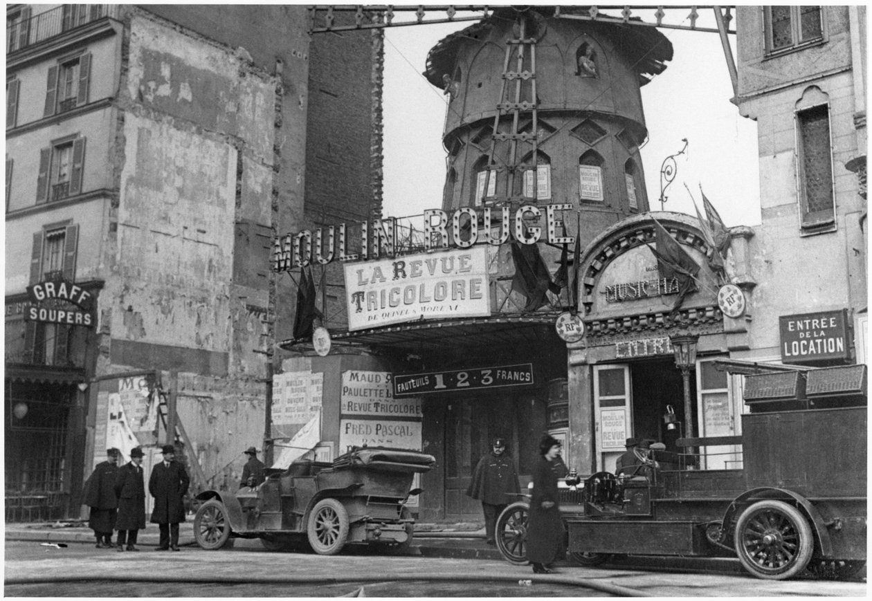 Moulin Rouge, 1914-18 af French Photographer