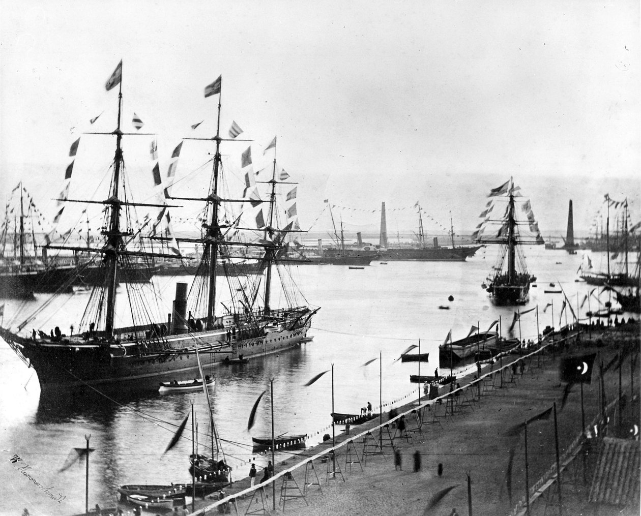 Åbningen af Suez-kanalen, Port Said 1869 af French Photographer