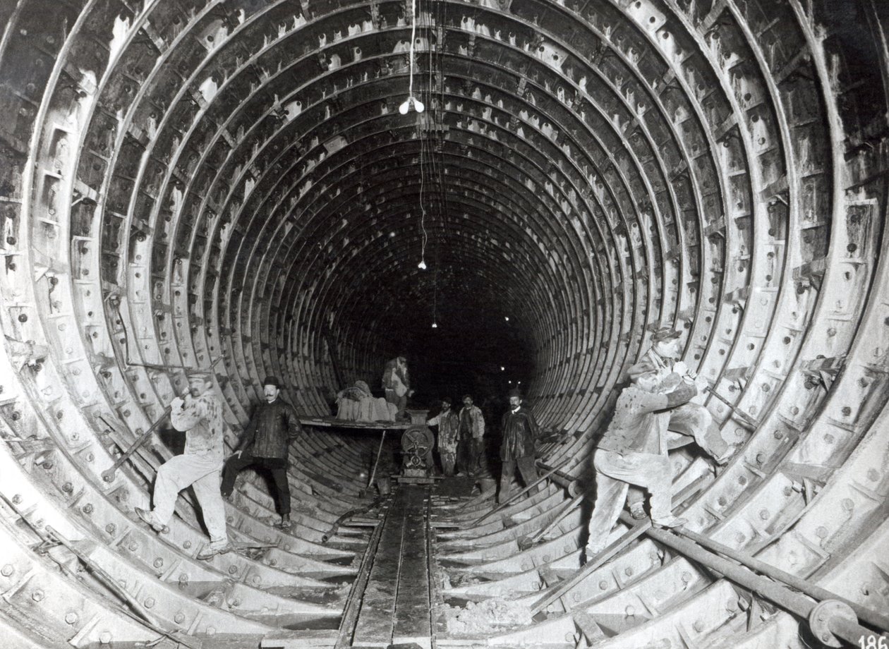 Tunnel under Seine-floden nedstrøms fra Pont de la Concorde mod Operaen, 25. marts 1911 af French Photographer