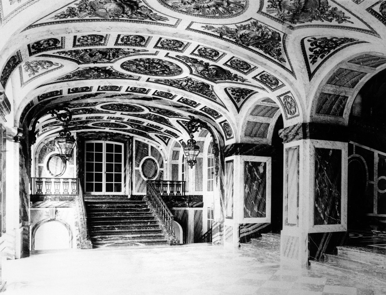 Forhallen til Palais Rose, Paris af French Photographer