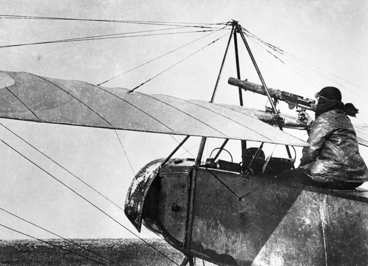 Flyskytte under slaget ved Marne, 1915 af French School