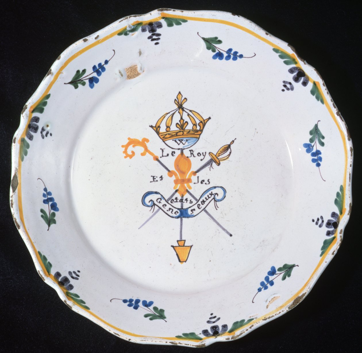 Tavle med inskriptionen Le Roi et les Etats Generaux med emblemer for de tre ordener og kongen, 1789 (keramik) af French School