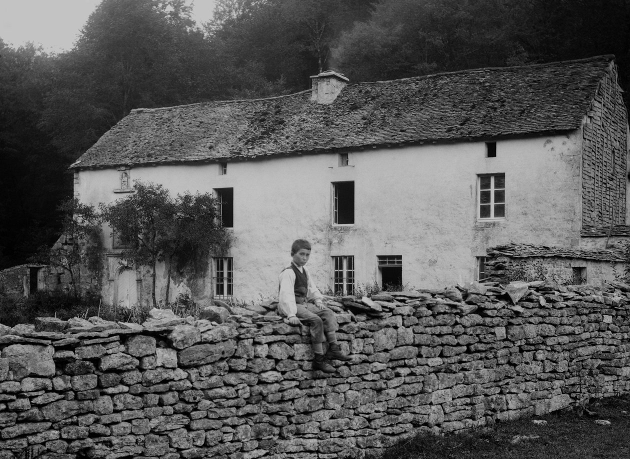Gård i nærheden af Bourmont en Haute Marne, omkring 1880. af French Photographer
