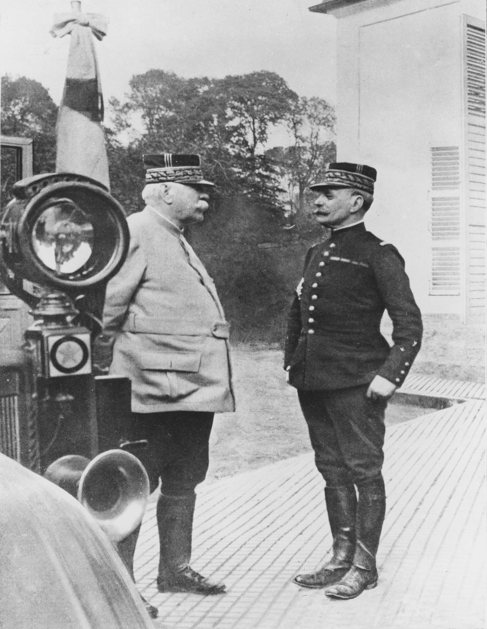 General Joffre og General Foch, 1914 af French Photographer