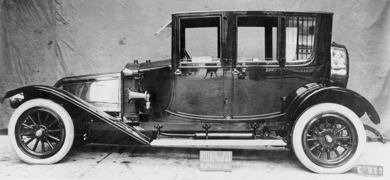 Kellner bil, 1913 af French Photographer