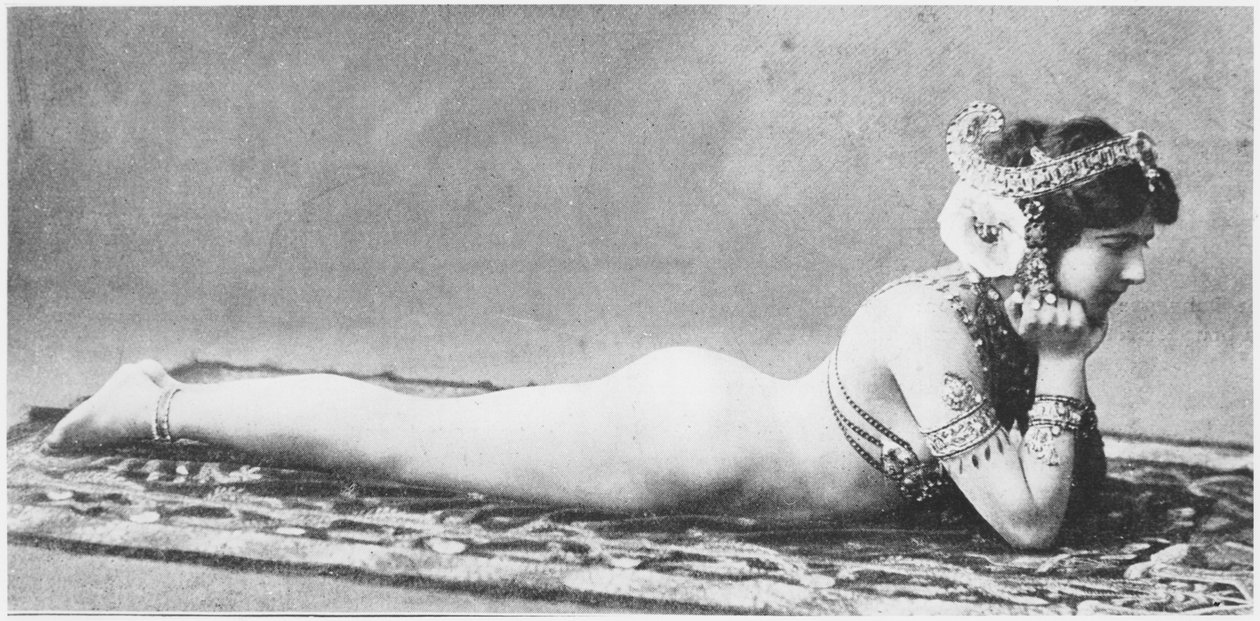 Mata Hari, ca. 1905 af French Photographer