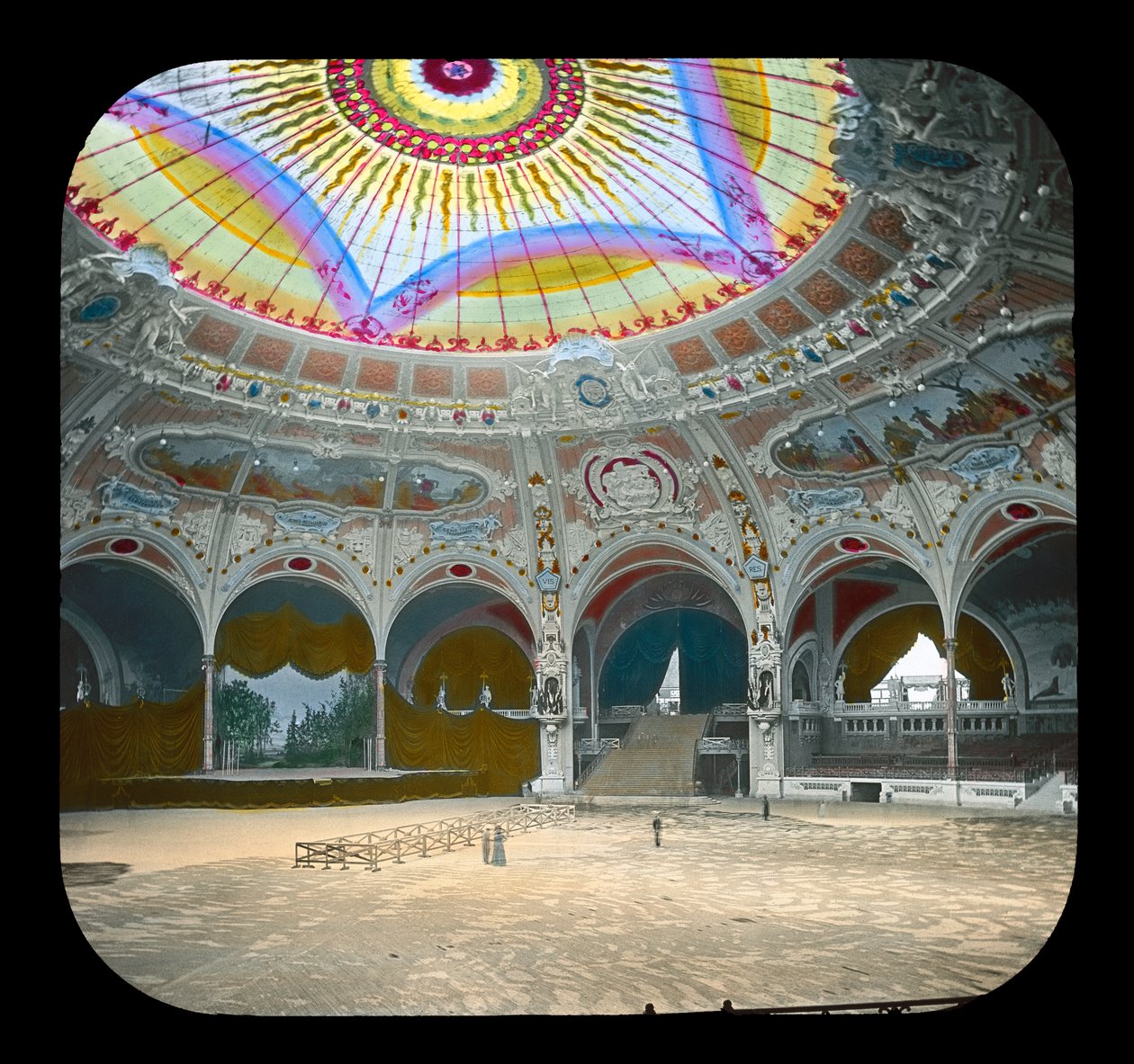 Paris-udstilling: Salle des Fetes, 1900 (lanternerutsjebane) af French Photographer