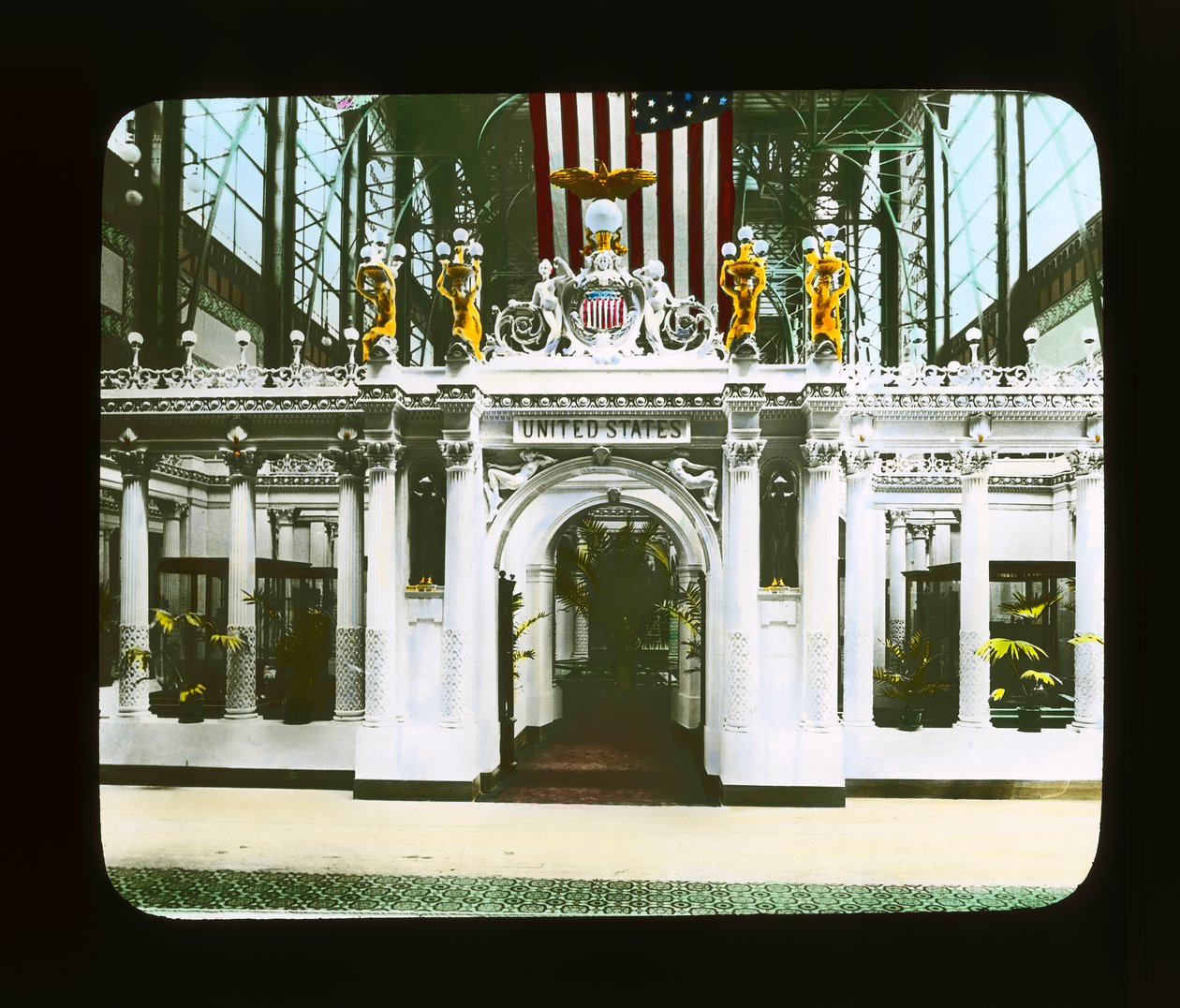 Paris-udstilling: The United States Pavilion, elektrisk sektion, 1900 (lanternerutsjebane) af French Photographer