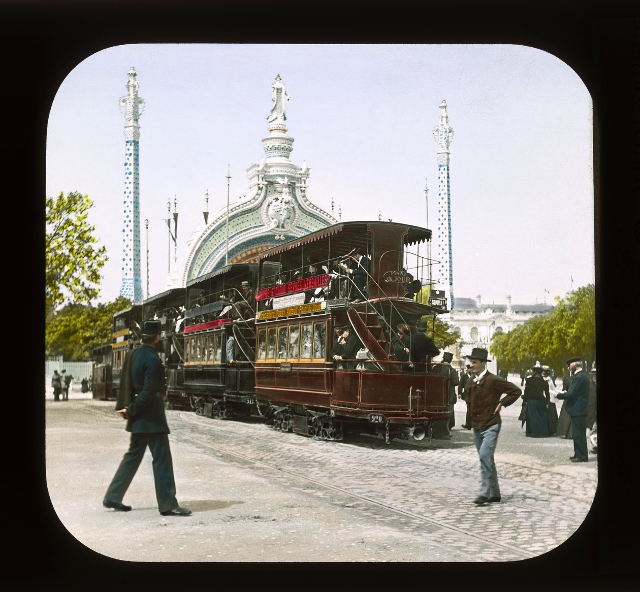 Paris-udstilling: hovedindgangsport, 1900 (lanternerutsjebane) af French Photographer