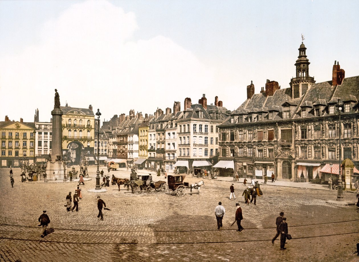 Place du General de Gaulle, Lille, 1890-1900 af French Photographer