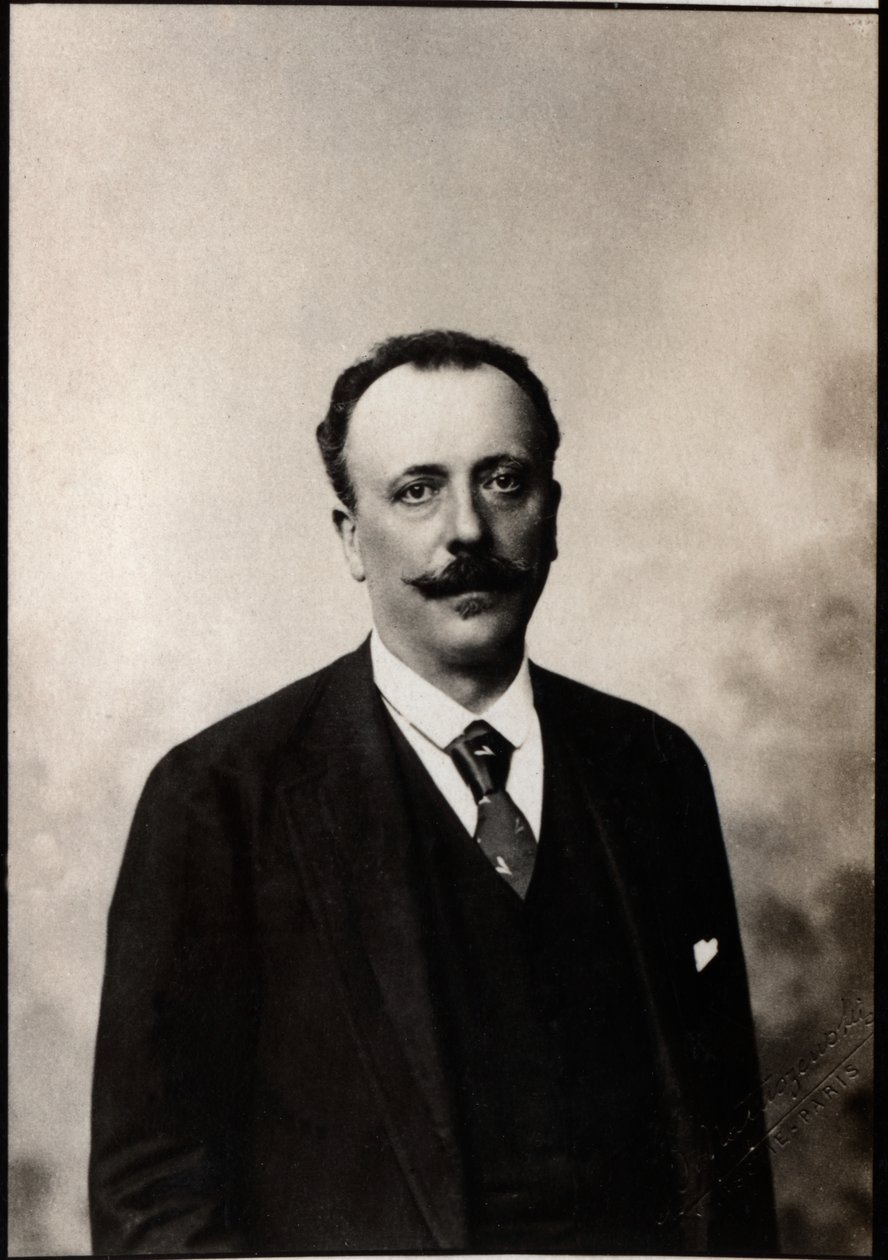 Portræt af Adrien Albert Marie Comte de Mun (1841-1914), fransk politiker. af French Photographer