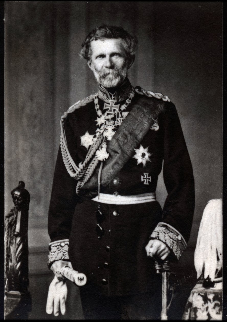 Portræt af Edwin Freiherr von Manteuffel (baron von Manteuffel) (1809-1895), tysk feltmarskal. af French Photographer