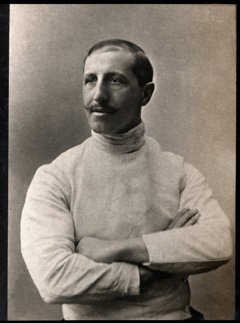 Portræt af Giuseppe Pini (f. 1853), italiensk fægter. af French Photographer